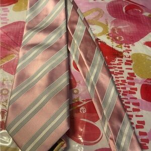 Donald Trump Signature Collection Pink Striped Silk Tie